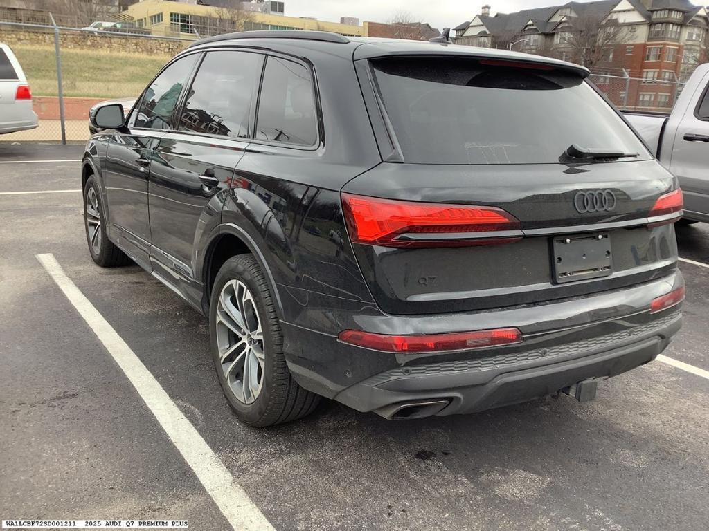 used 2025 Audi Q7 car, priced at $60,000