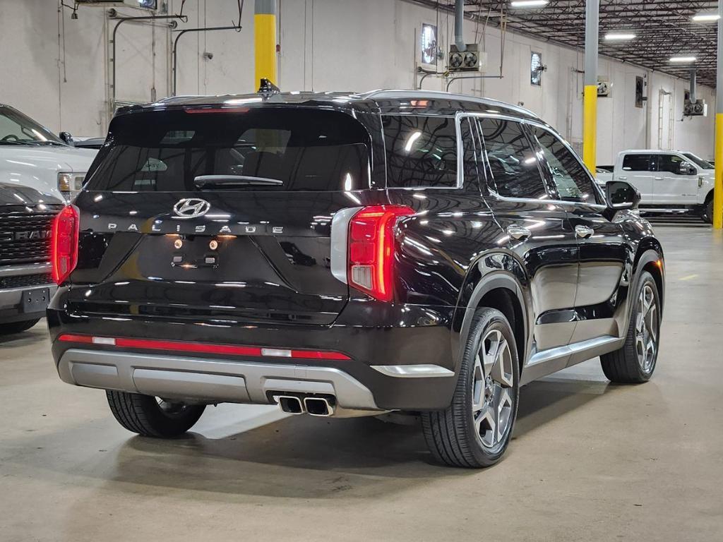 used 2023 Hyundai Palisade car, priced at $38,018