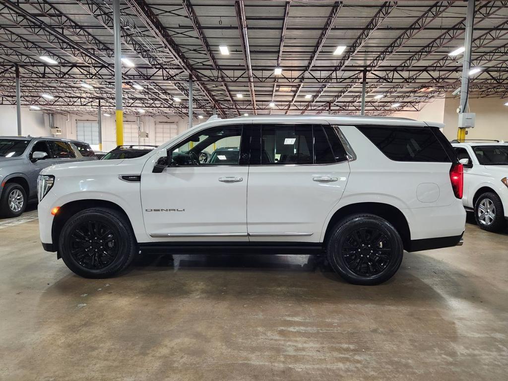 used 2022 GMC Yukon car, priced at $60,302
