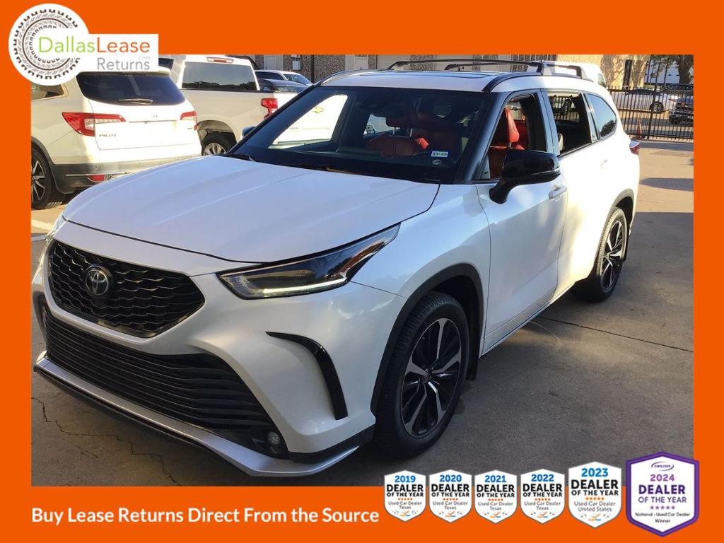 used 2021 Toyota Highlander car, priced at $34,277