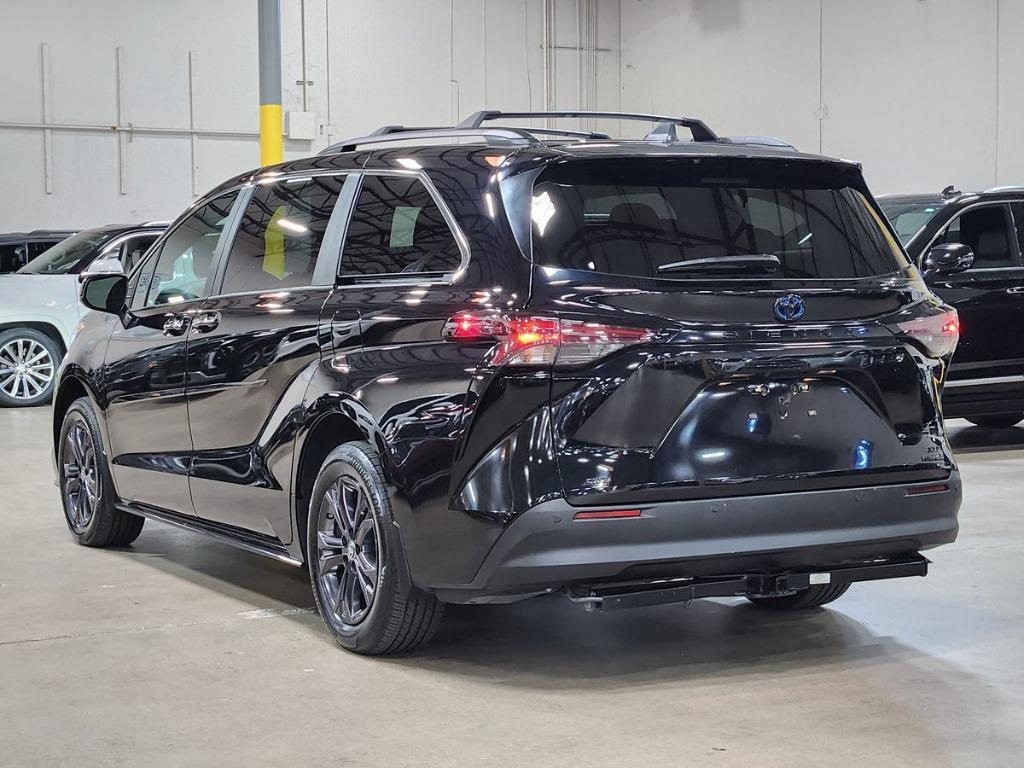 used 2024 Toyota Sienna car, priced at $50,779