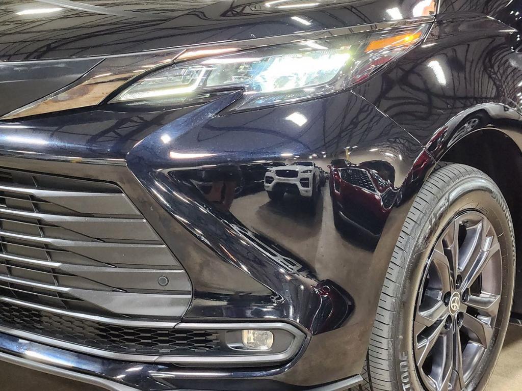 used 2024 Toyota Sienna car, priced at $50,779