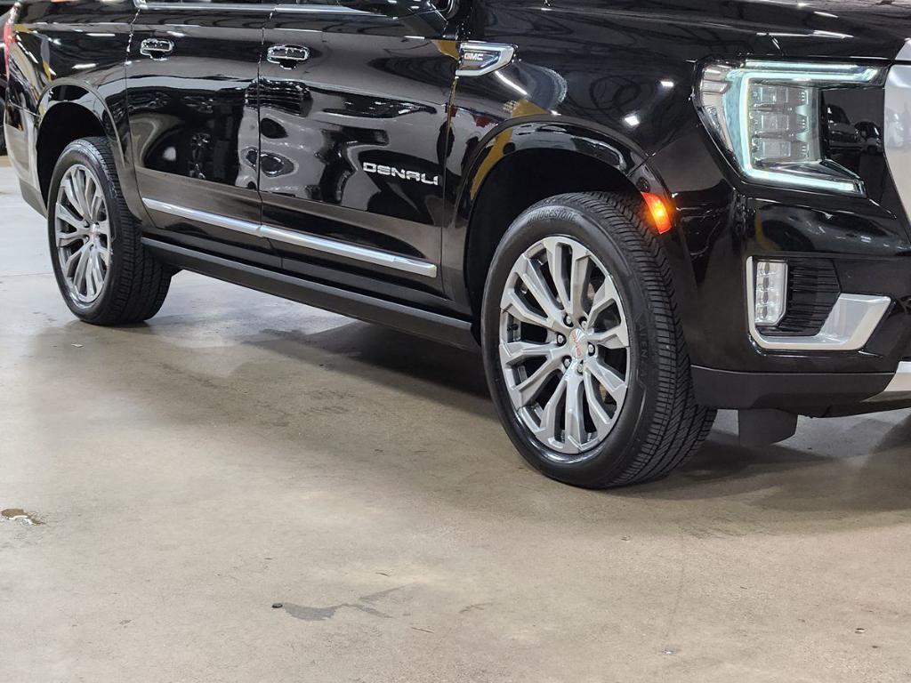used 2021 GMC Yukon XL car, priced at $51,981