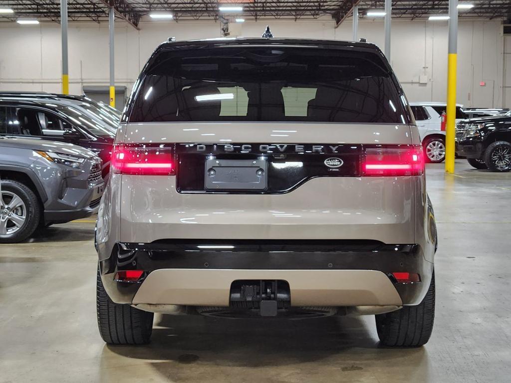 used 2023 Land Rover Discovery car, priced at $53,977