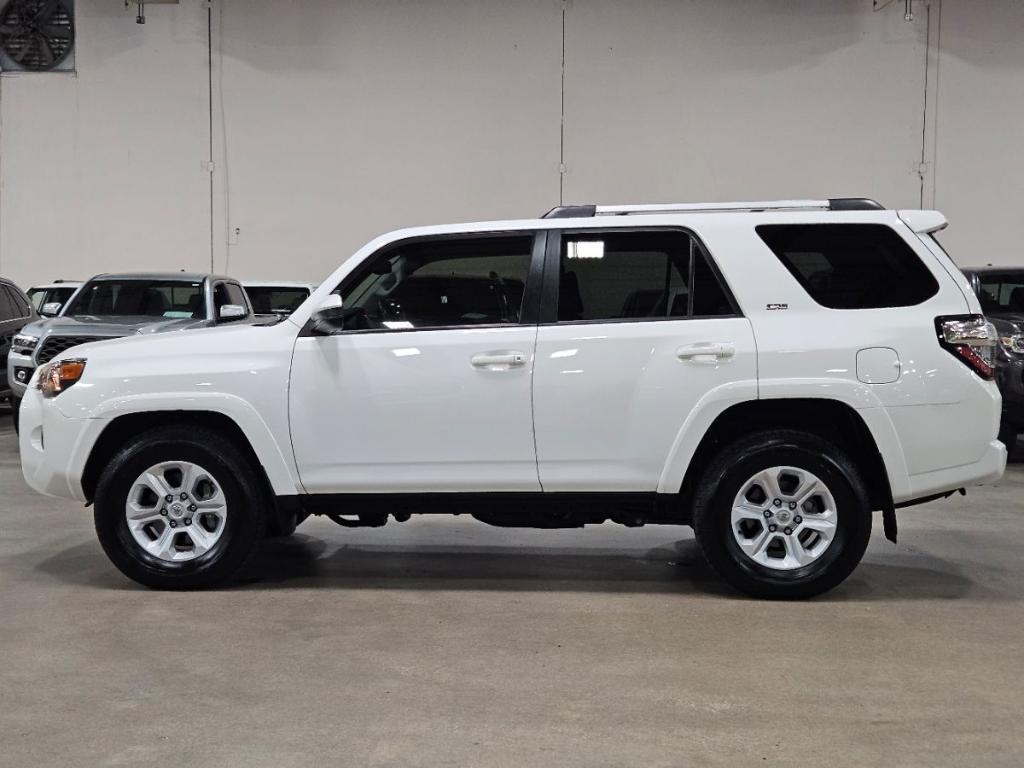 used 2022 Toyota 4Runner car, priced at $32,000