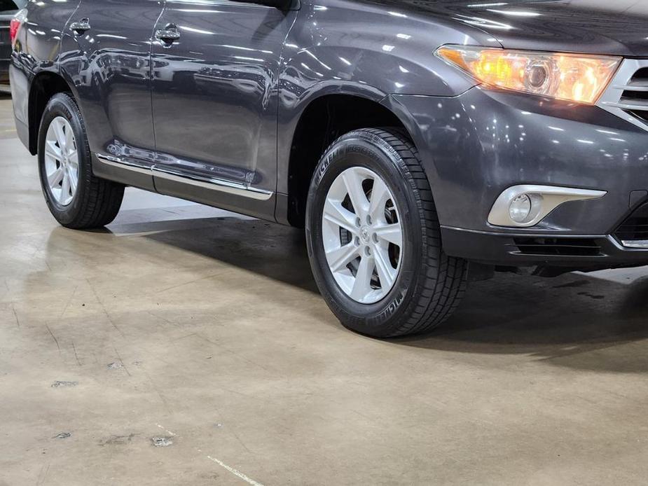 used 2012 Toyota Highlander car, priced at $12,000