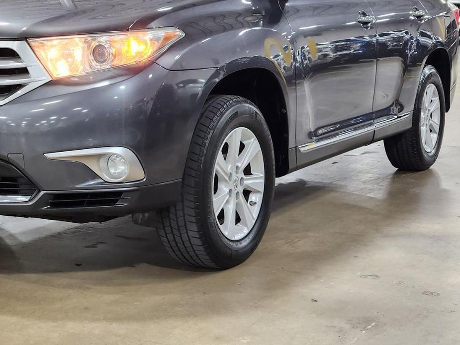 used 2012 Toyota Highlander car, priced at $12,000