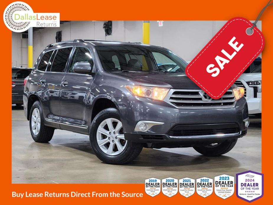 used 2012 Toyota Highlander car, priced at $10,608