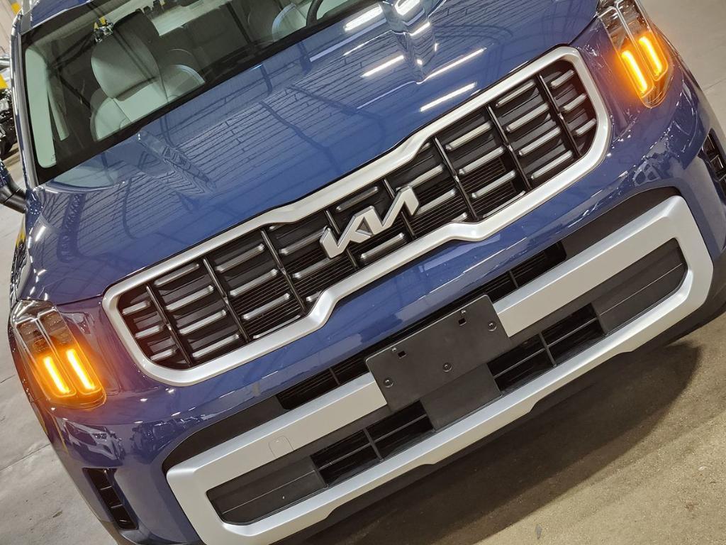 used 2024 Kia Telluride car, priced at $36,035