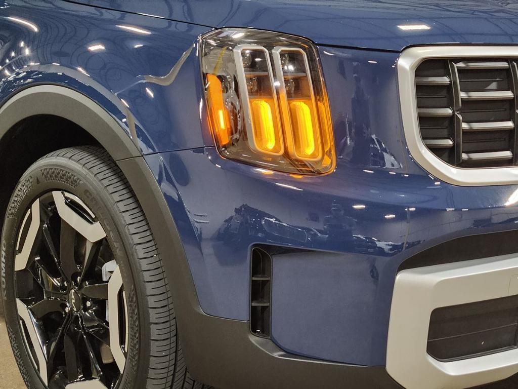 used 2024 Kia Telluride car, priced at $36,035