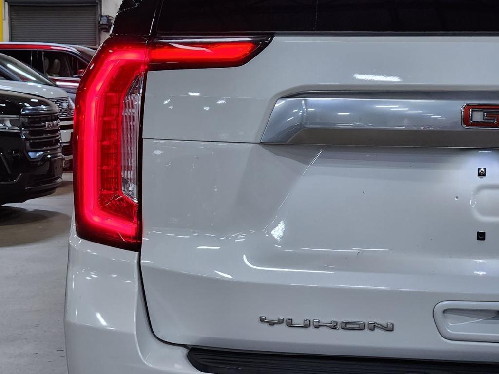 used 2022 GMC Yukon car, priced at $56,995