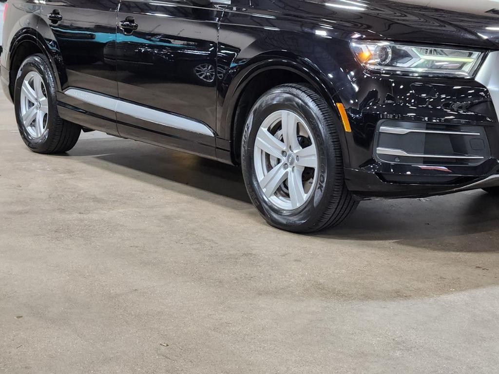 used 2018 Audi Q7 car, priced at $16,335