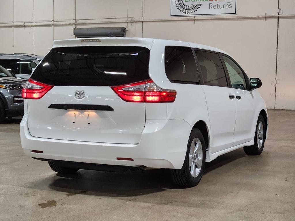 used 2020 Toyota Sienna car, priced at $34,920