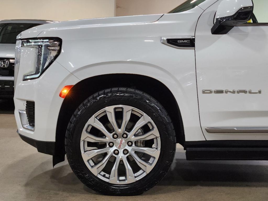 used 2022 GMC Yukon XL car, priced at $54,685