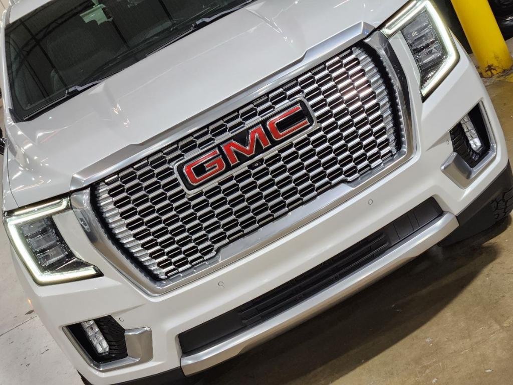 used 2022 GMC Yukon XL car, priced at $54,685