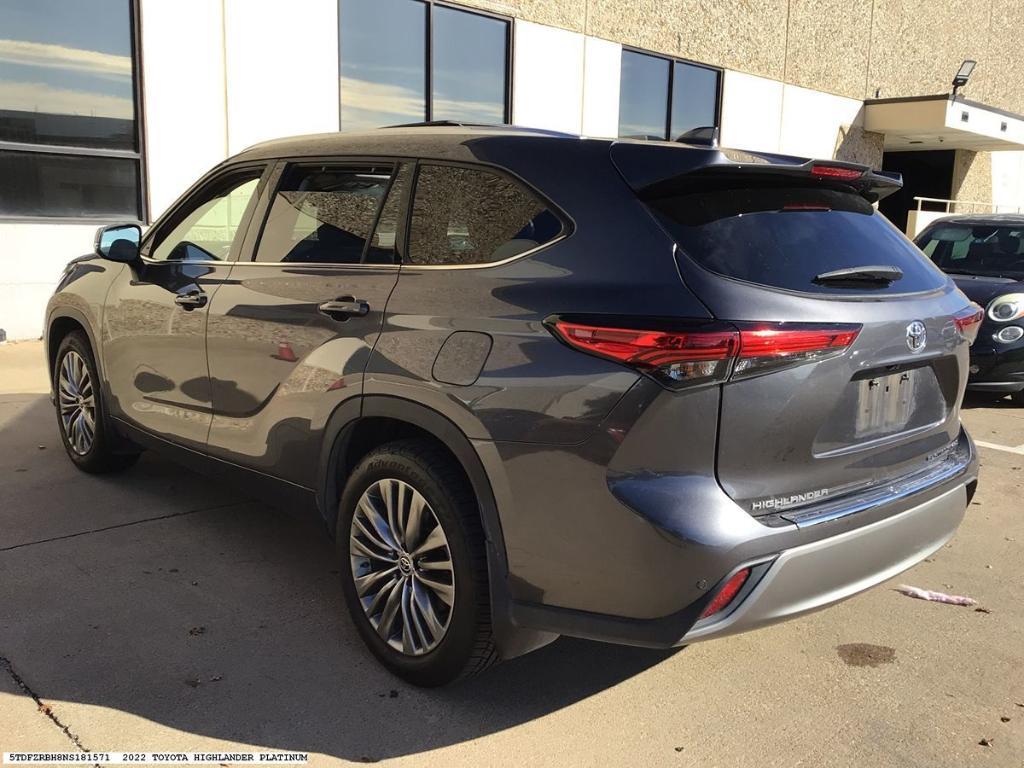 used 2022 Toyota Highlander car, priced at $41,369