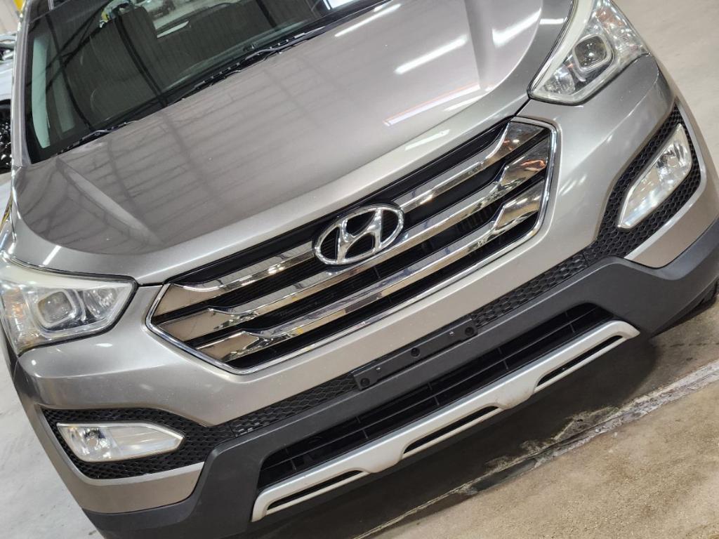 used 2013 Hyundai Santa Fe car, priced at $8,717