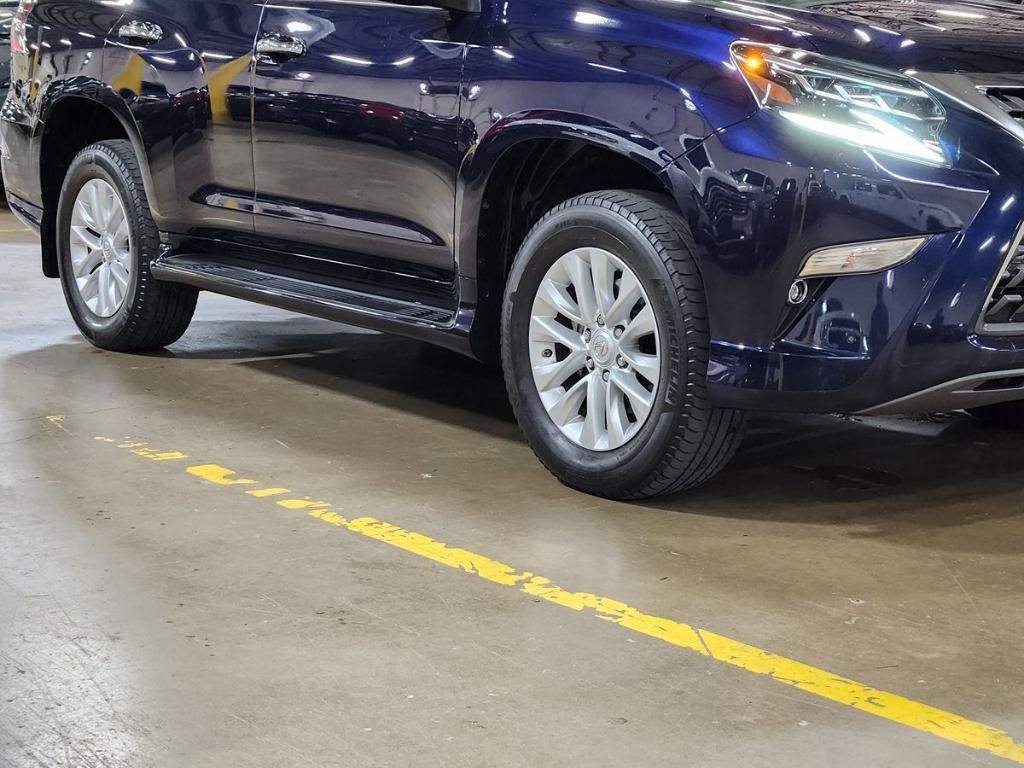 used 2021 Lexus GX 460 car, priced at $44,675