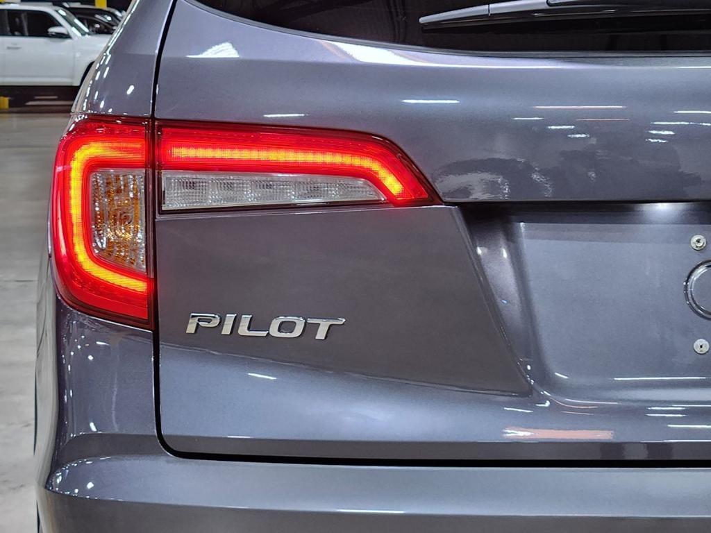 used 2022 Honda Pilot car, priced at $38,557