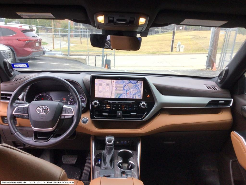 used 2022 Toyota Highlander car, priced at $39,662