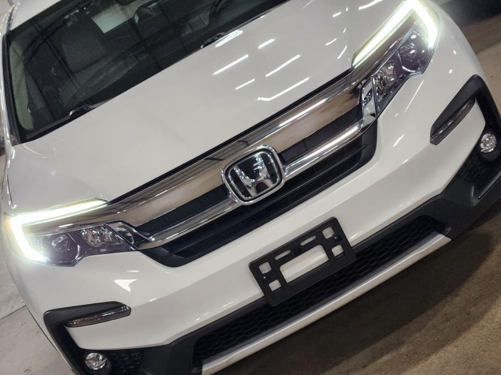 used 2022 Honda Pilot car, priced at $27,396