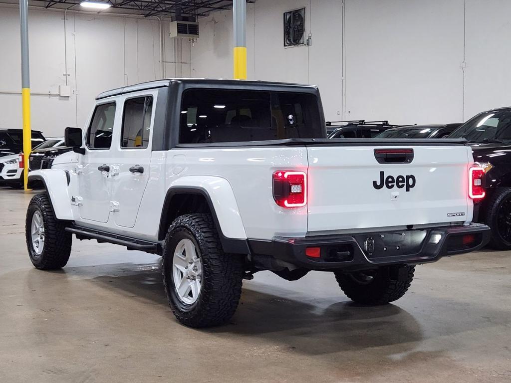 used 2021 Jeep Gladiator car, priced at $27,012