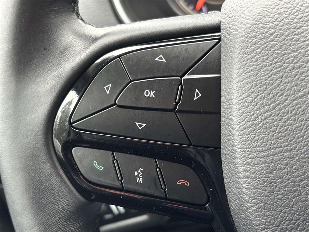 used 2019 Jeep Cherokee car, priced at $15,500