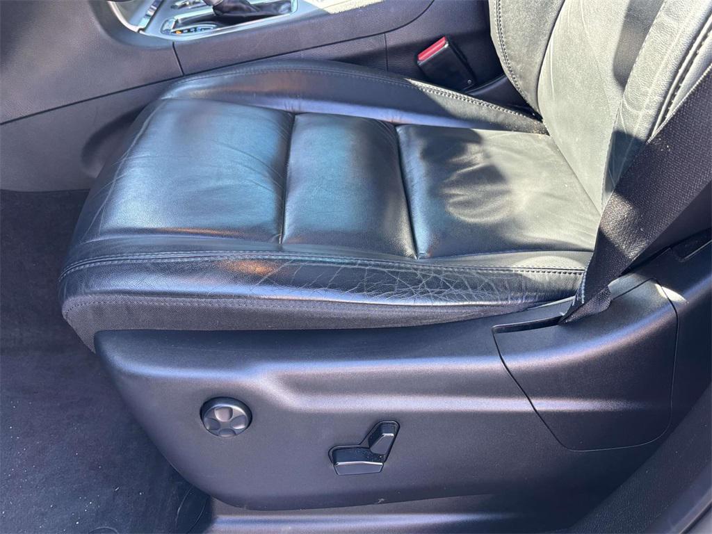 used 2018 Jeep Grand Cherokee car, priced at $17,450