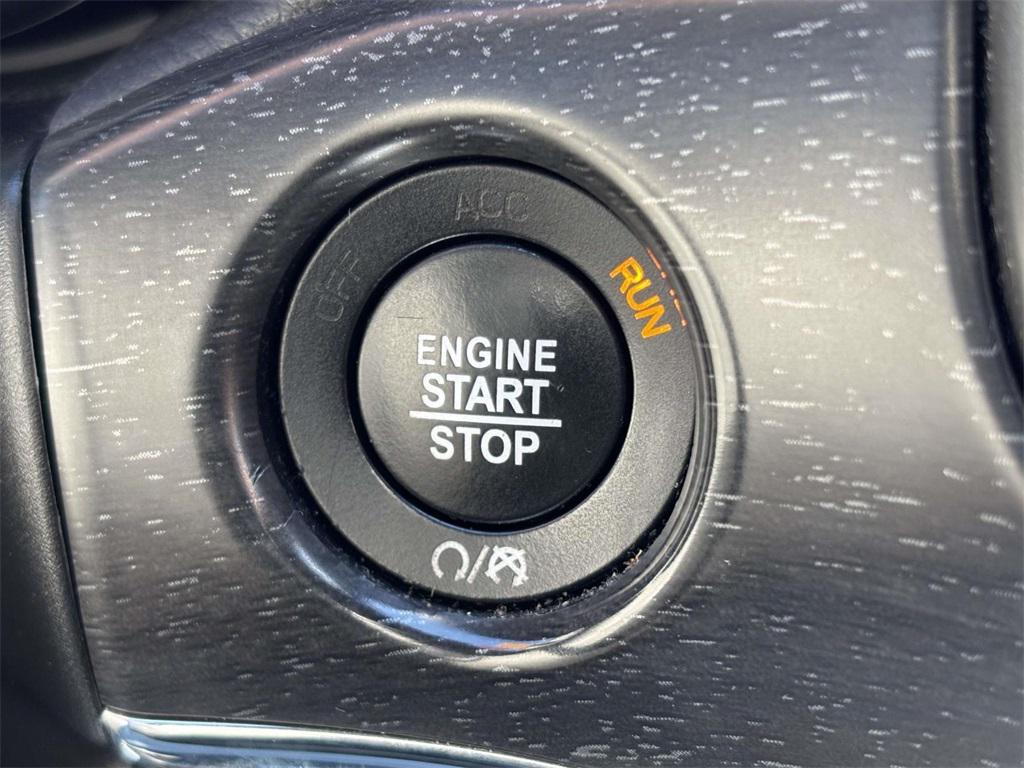 used 2018 Jeep Grand Cherokee car, priced at $17,450