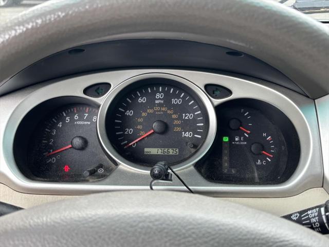 used 2007 Toyota Highlander car, priced at $6,445