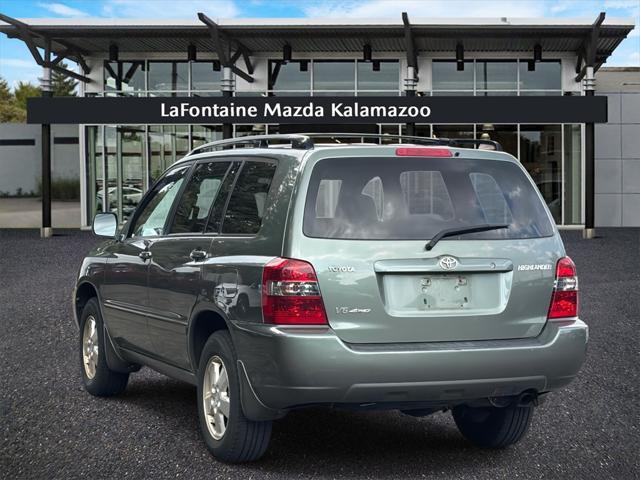 used 2007 Toyota Highlander car, priced at $6,445