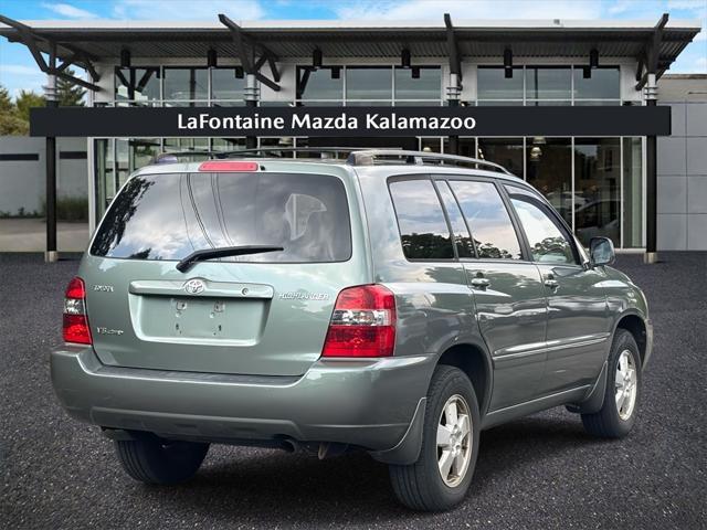 used 2007 Toyota Highlander car, priced at $6,445