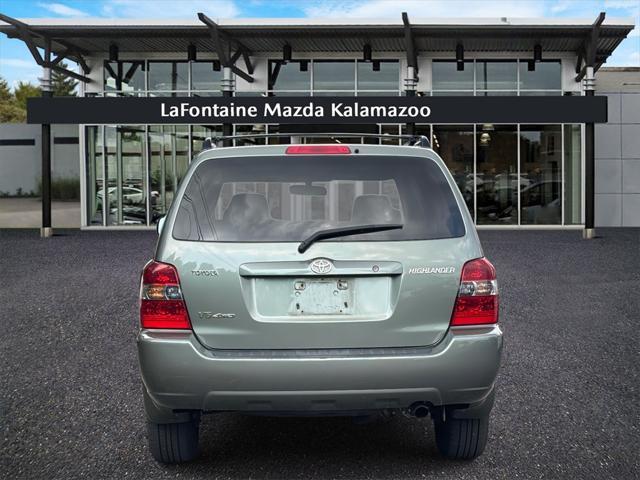 used 2007 Toyota Highlander car, priced at $6,445