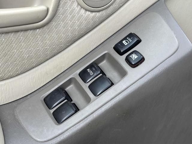 used 2007 Toyota Highlander car, priced at $6,445