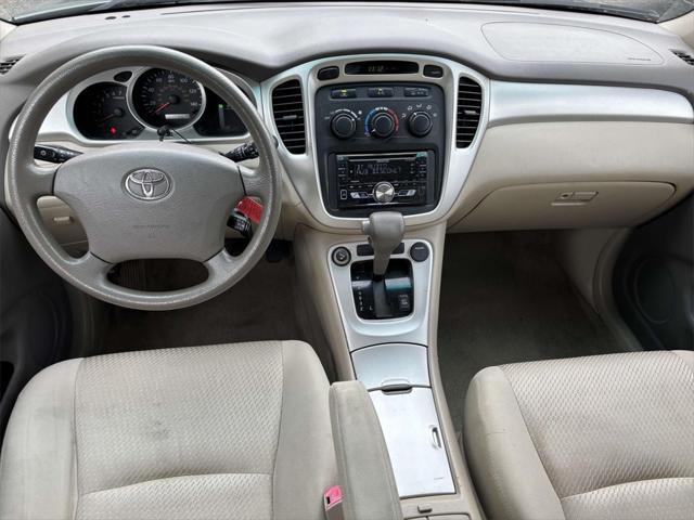 used 2007 Toyota Highlander car, priced at $6,445