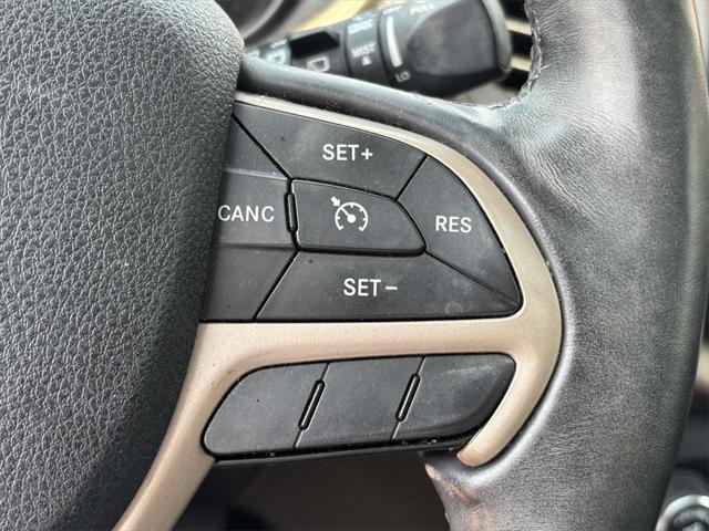 used 2016 Jeep Cherokee car, priced at $13,225