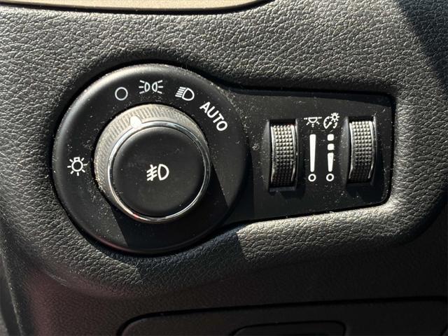 used 2016 Jeep Cherokee car, priced at $13,225