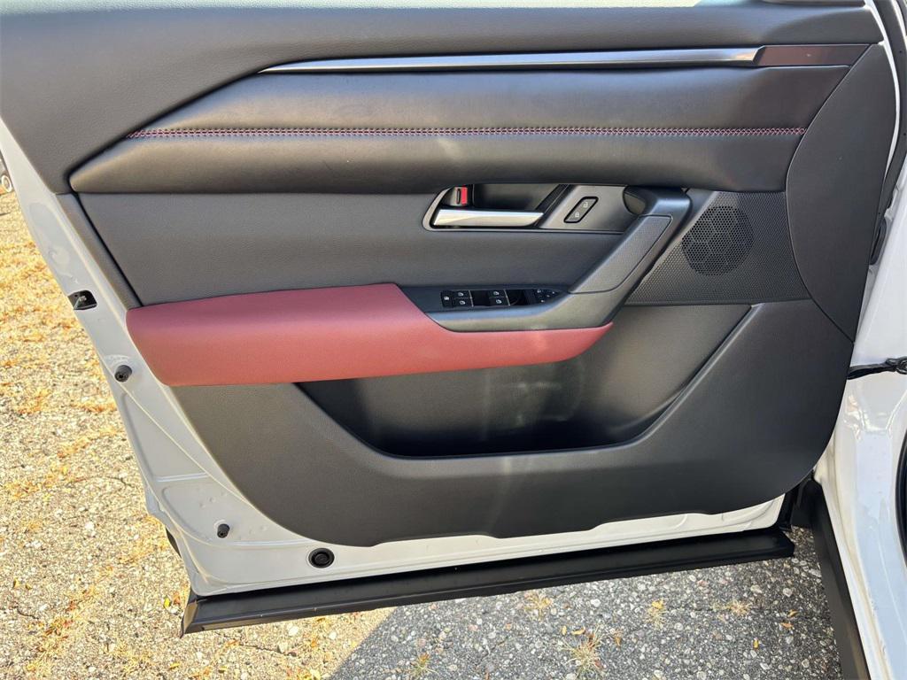 new 2025 Mazda CX-50 Hybrid car, priced at $40,185