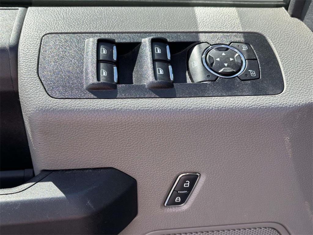 used 2019 Ford F-150 car, priced at $22,995