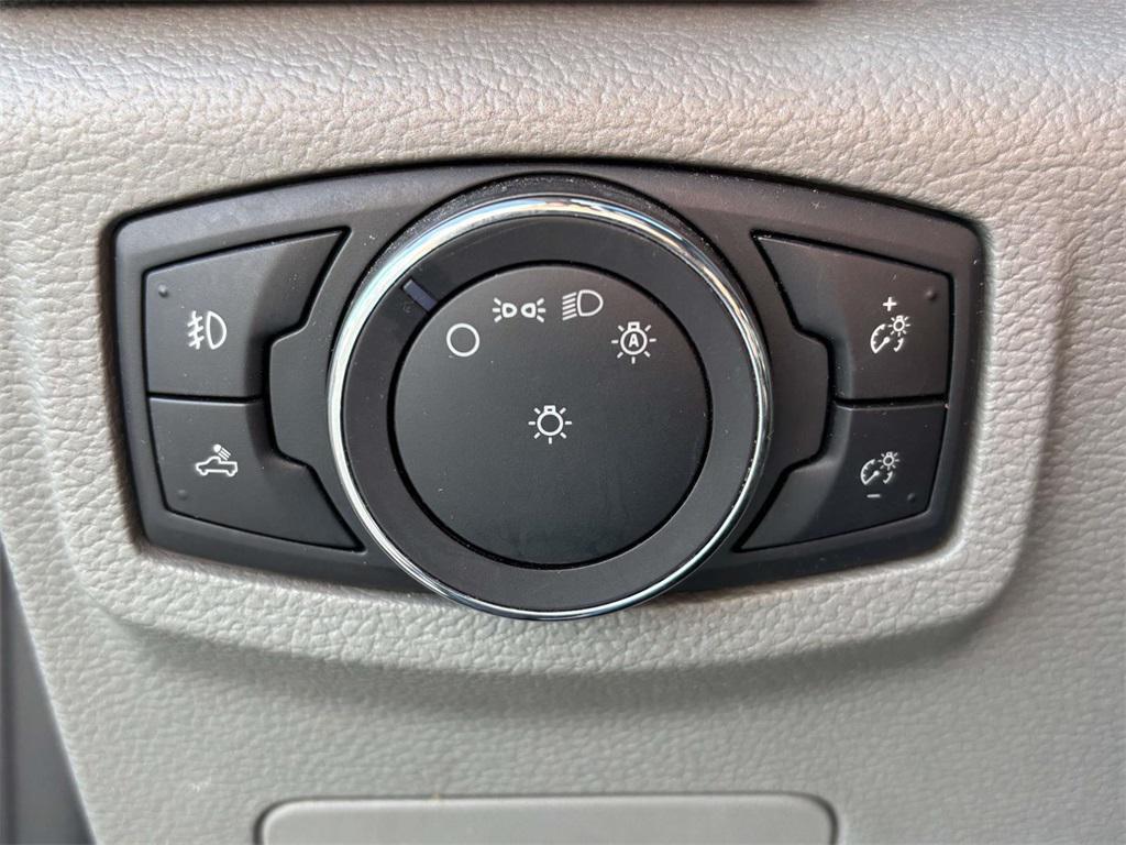 used 2019 Ford F-150 car, priced at $22,995