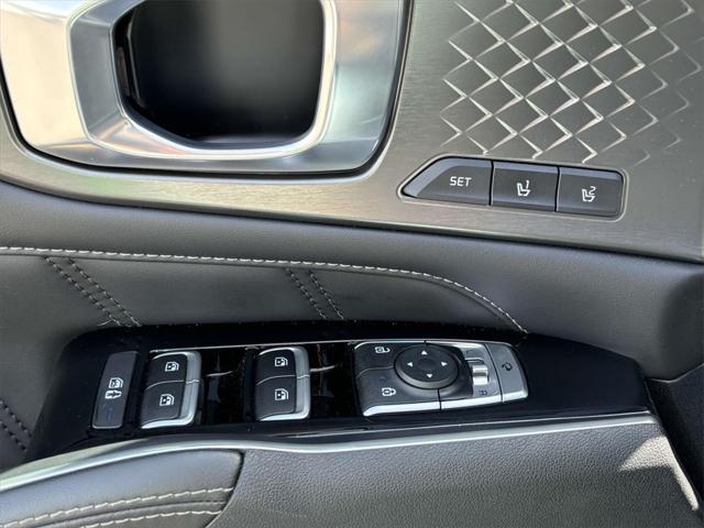used 2023 Kia Sorento car, priced at $35,950
