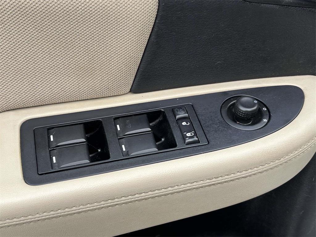 used 2013 Dodge Avenger car, priced at $5,795