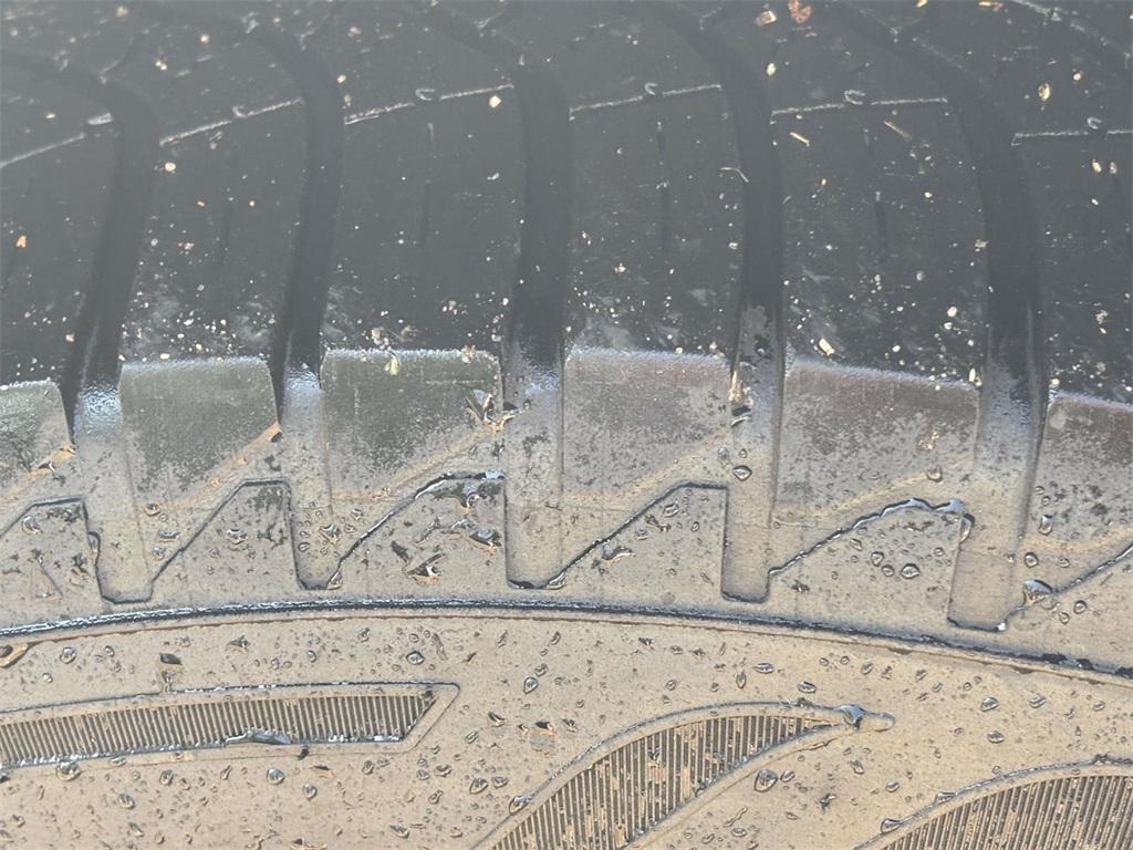 used 2022 Chevrolet Equinox car, priced at $15,500