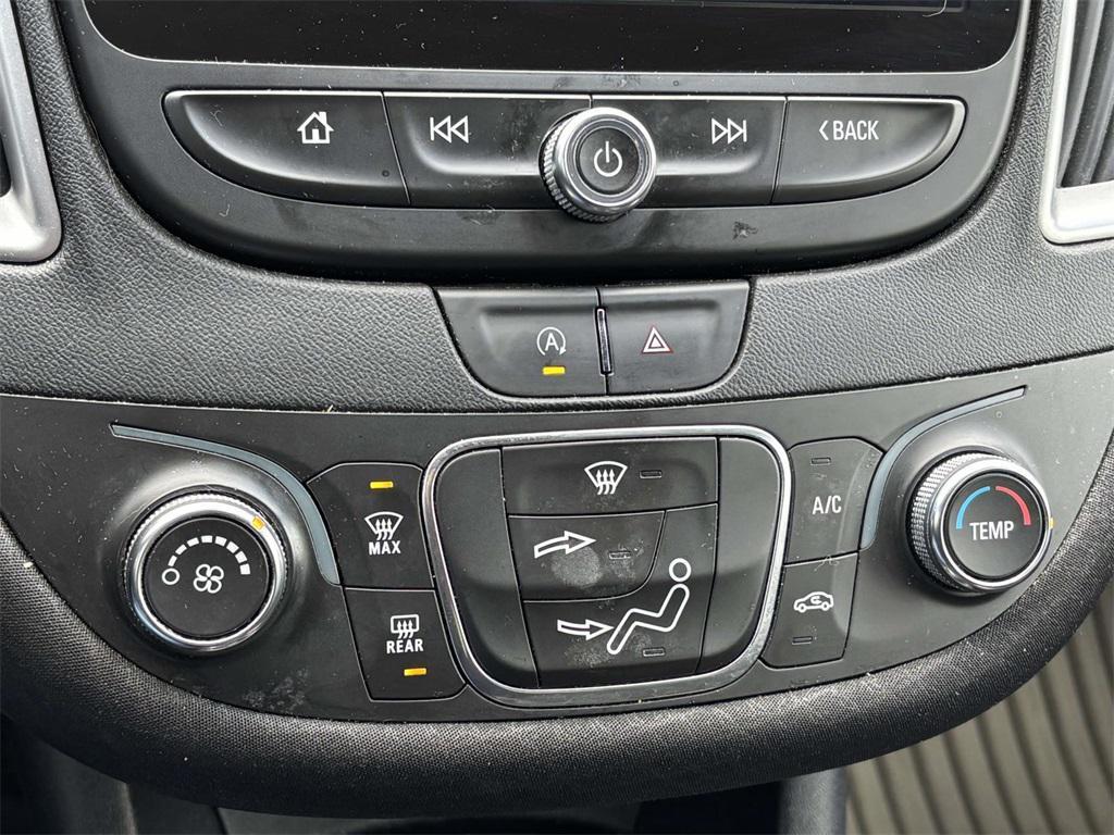 used 2020 Chevrolet Malibu car, priced at $14,100