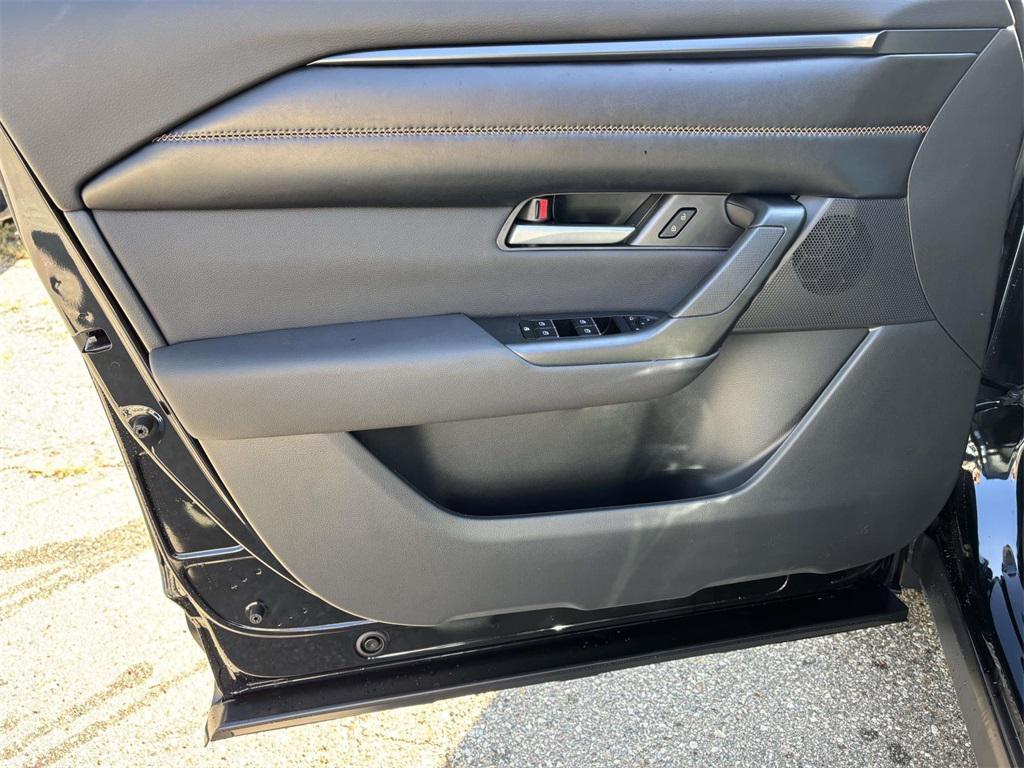 new 2025 Mazda CX-50 Hybrid car