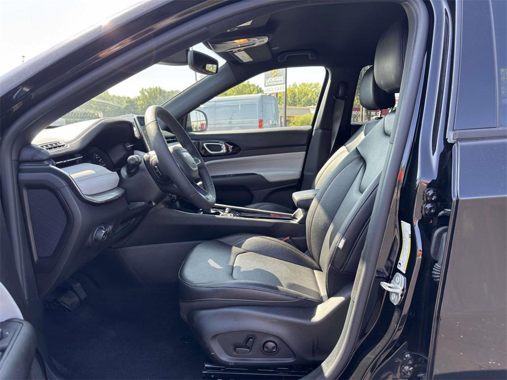 used 2024 Jeep Compass car, priced at $25,495