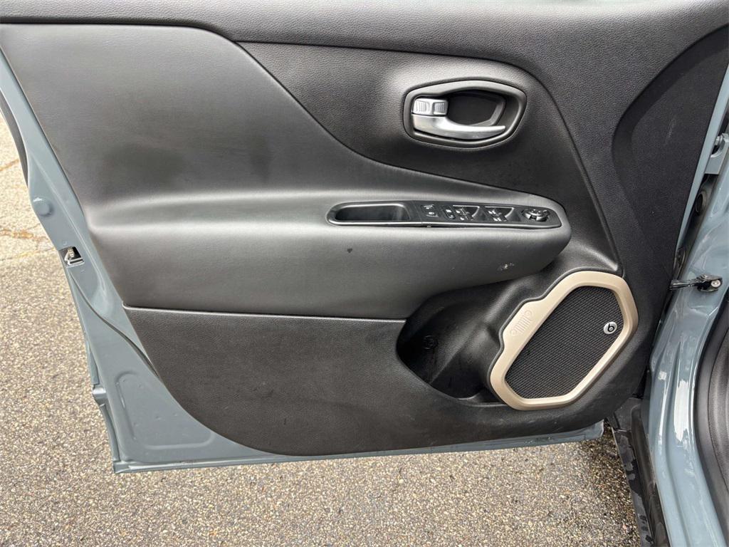 used 2016 Jeep Renegade car, priced at $13,465