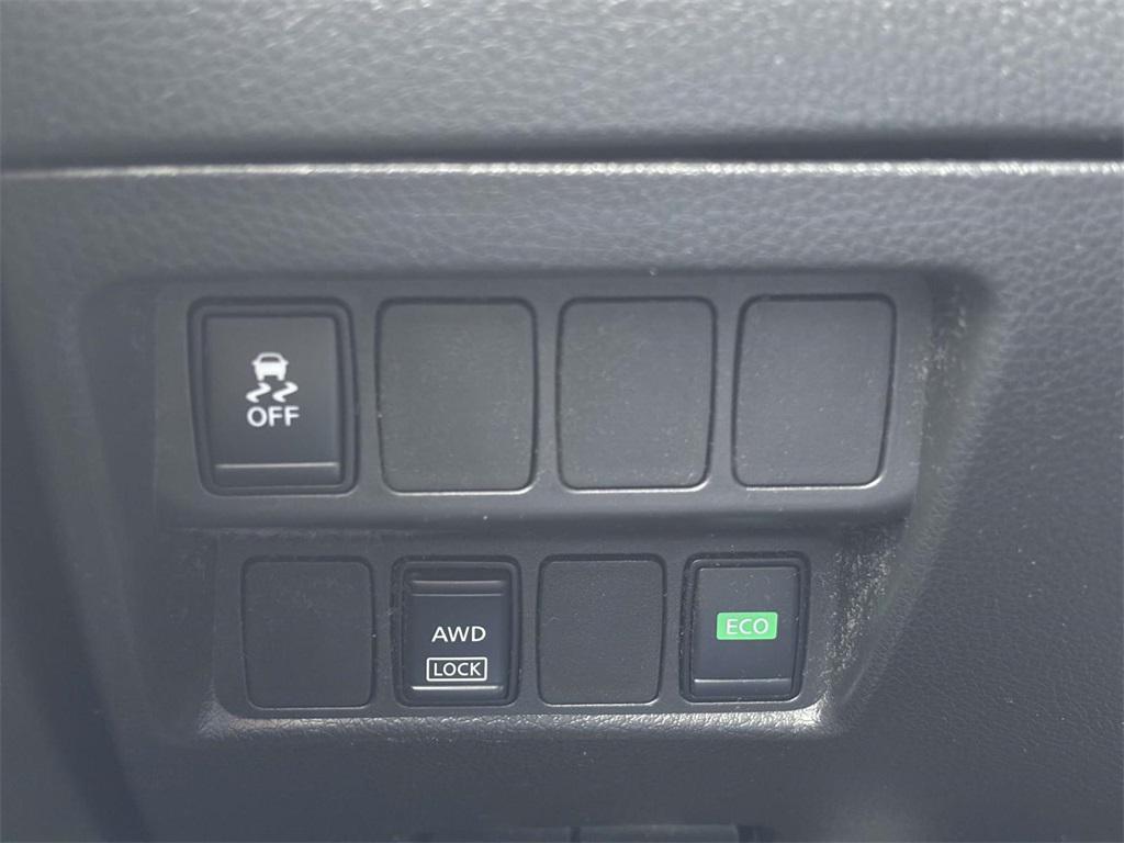 used 2019 Nissan Rogue Sport car, priced at $12,200