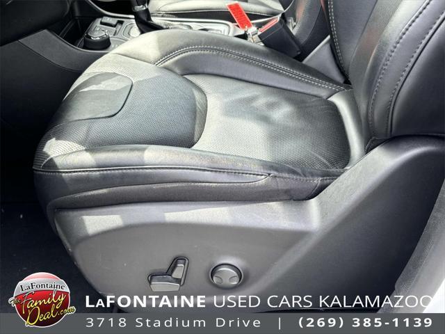 used 2022 Jeep Cherokee car, priced at $24,496