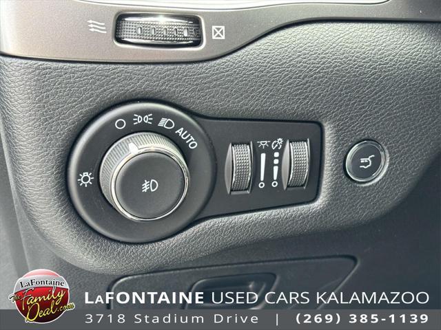 used 2022 Jeep Cherokee car, priced at $24,496